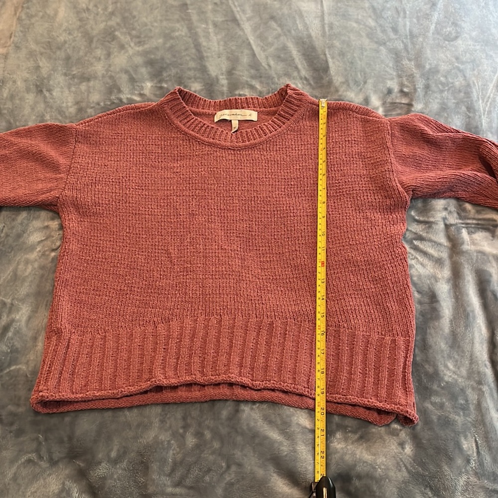 Generation K sweater - Picture 5 of 9